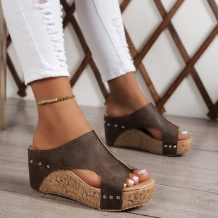 Selvian Sandals