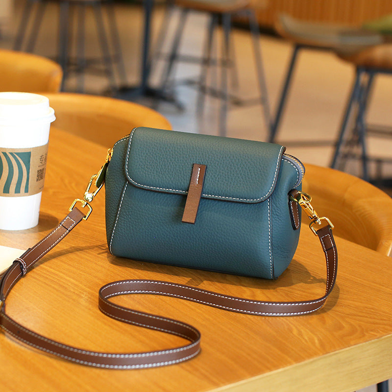Calvaro Shoulder Bag