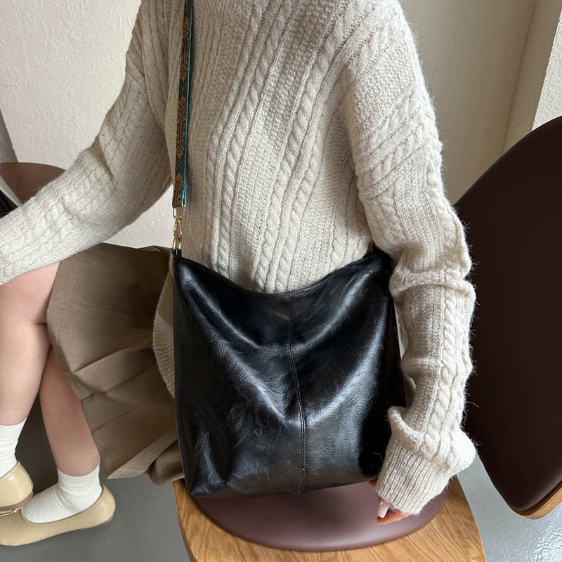 Lunava Women's Crossbody Bag