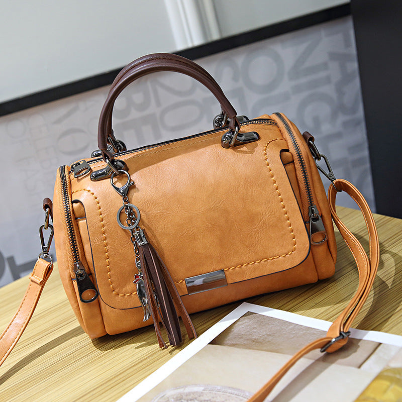 Tavion Women's Shoulder Bag
