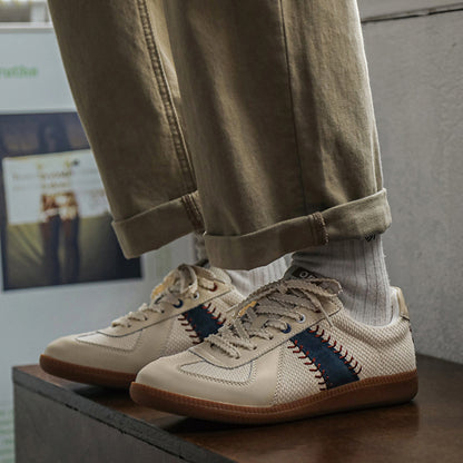 Alvoro Sneakers