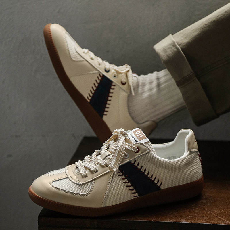 Alvoro Sneakers