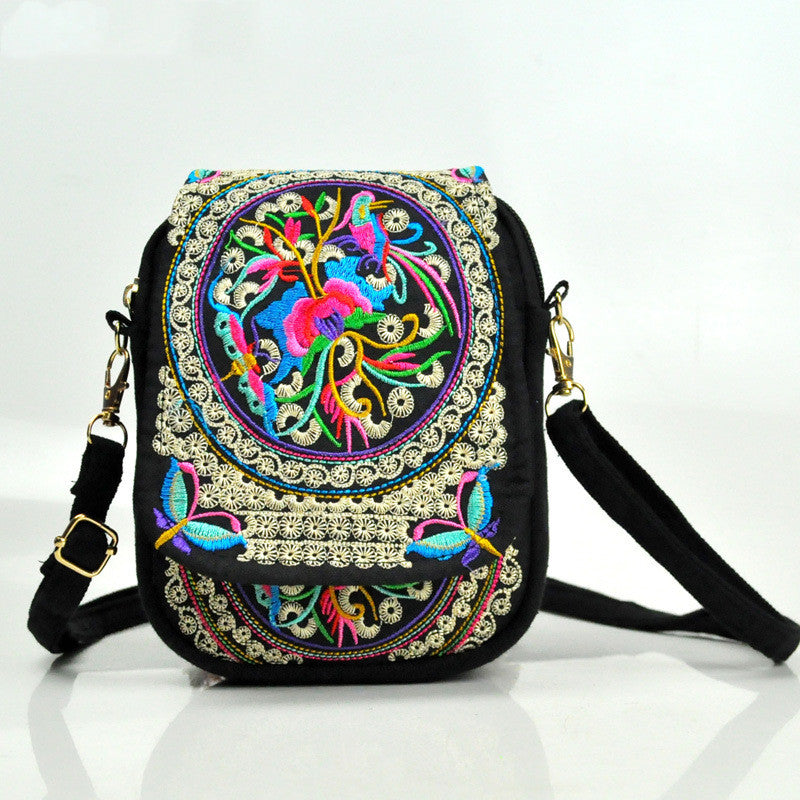 Cavaro Women's Crossbody Bag