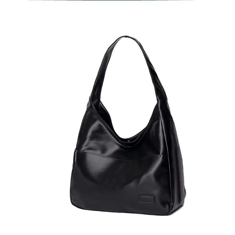 Ariano Shoulder Bag