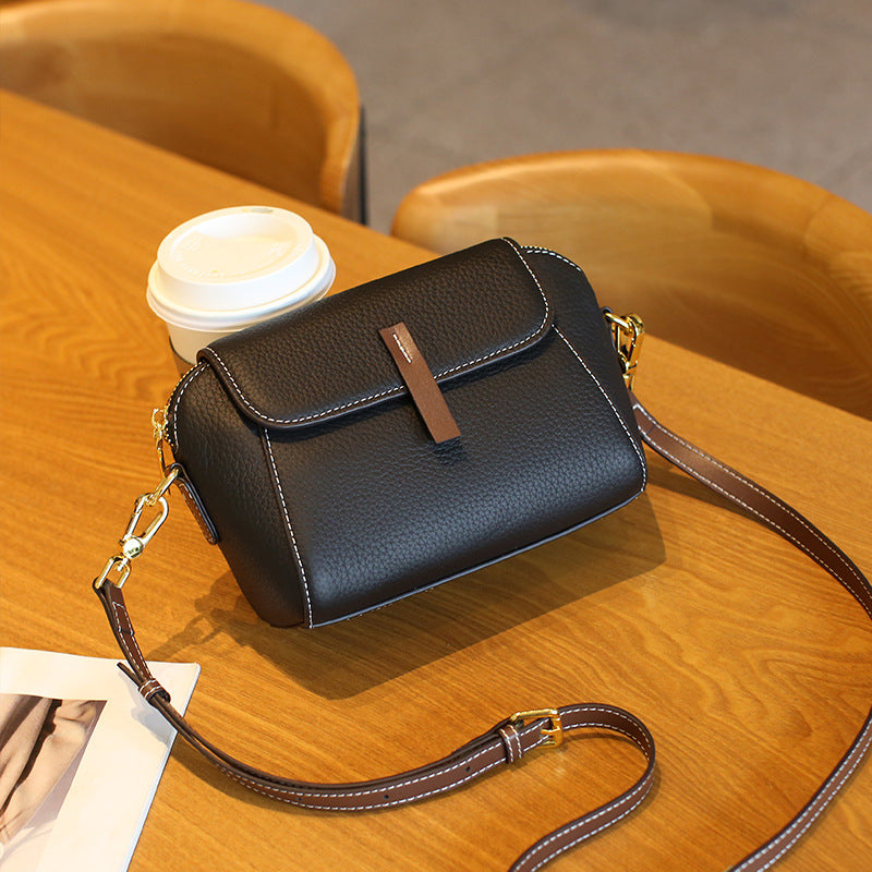 Calvaro Shoulder Bag
