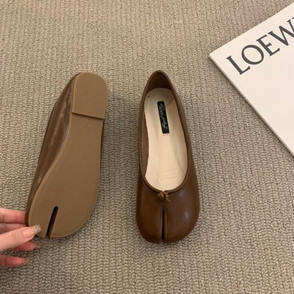 Tavion Women's Essential