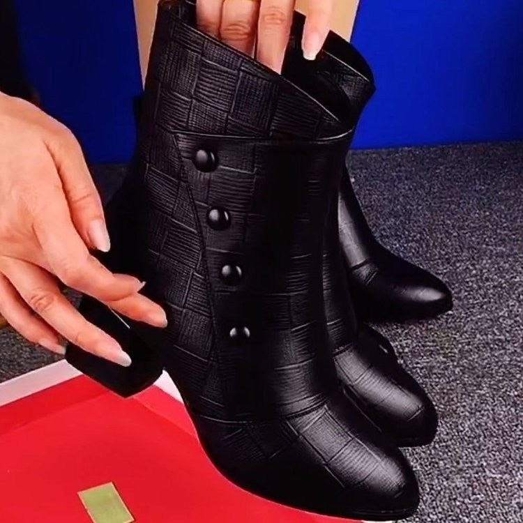 Solvane Boots