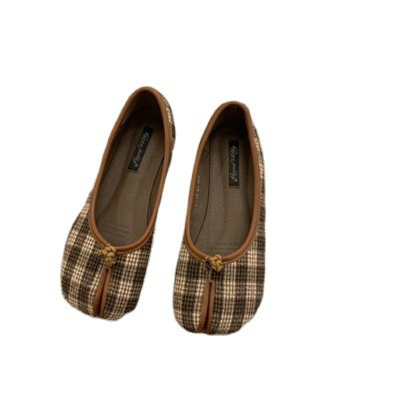 Tavion Women's Essential