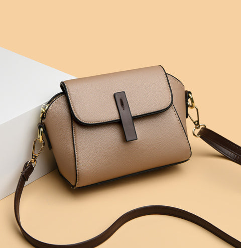 Calvaro Shoulder Bag