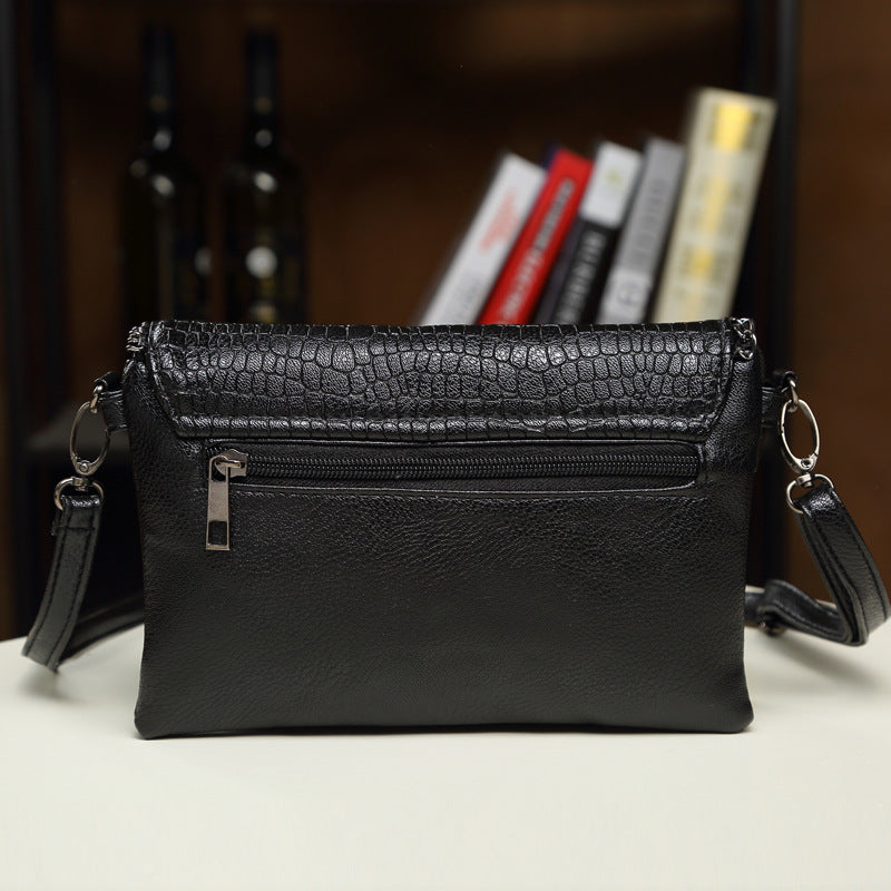 Calvaro Women's Shoulder Bag