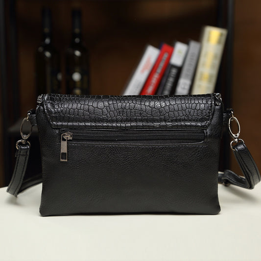 Calvaro Women's Shoulder Bag