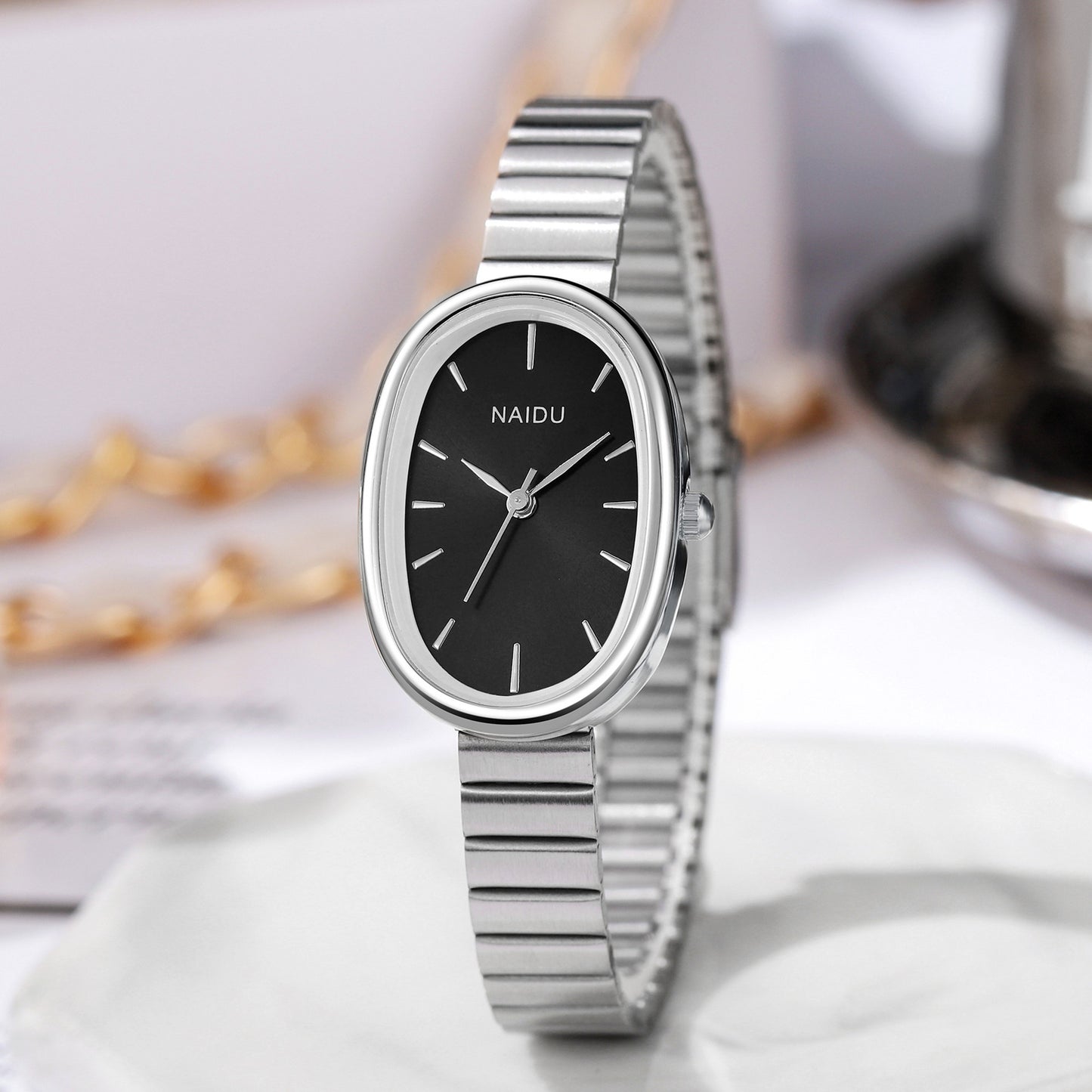 Lunava Watch