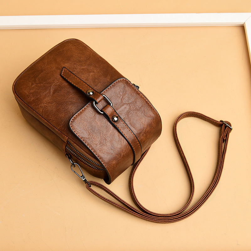 Selvian Shoulder Bag