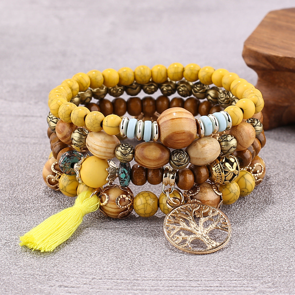 Elvaris Bracelet