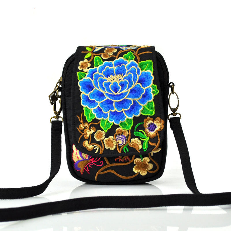 Cavaro Women's Crossbody Bag