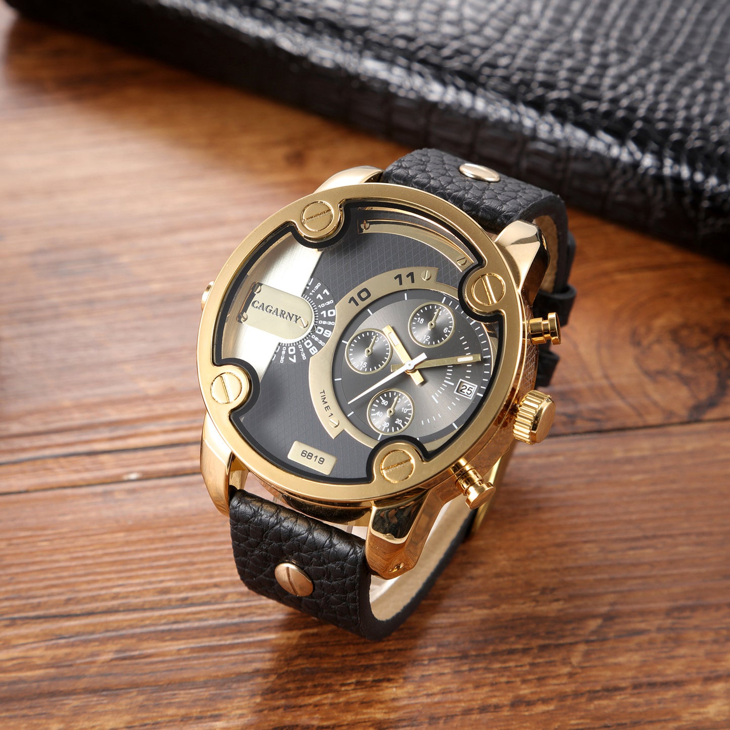 Dovira Watch