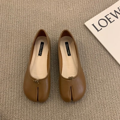 Tavion Women's Essential