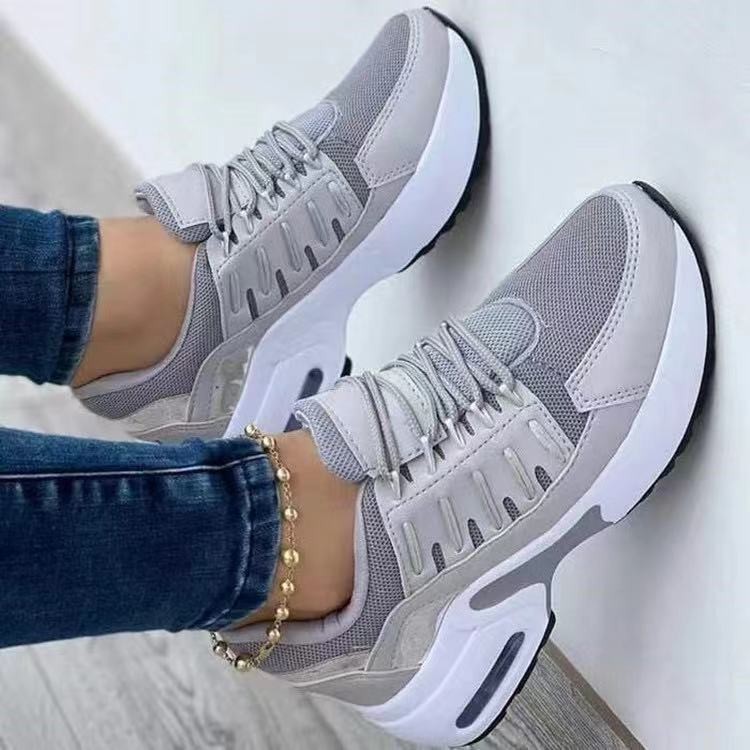 Olivan Sneakers