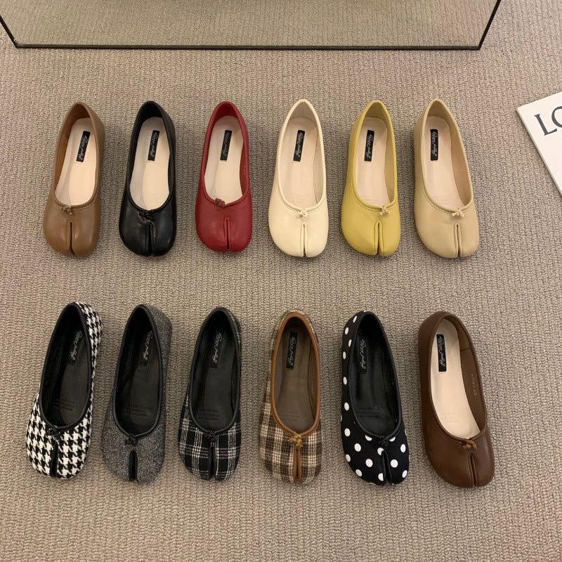 Tavion Women's Essential
