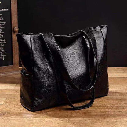 Tavion Shoulder Bag