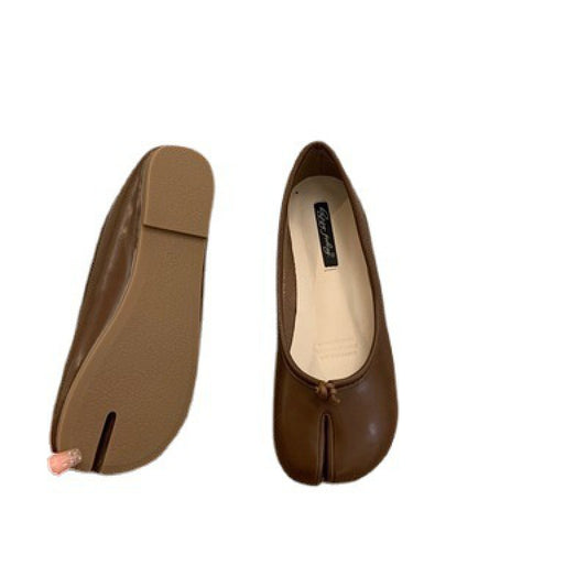 Tavion Women's Essential