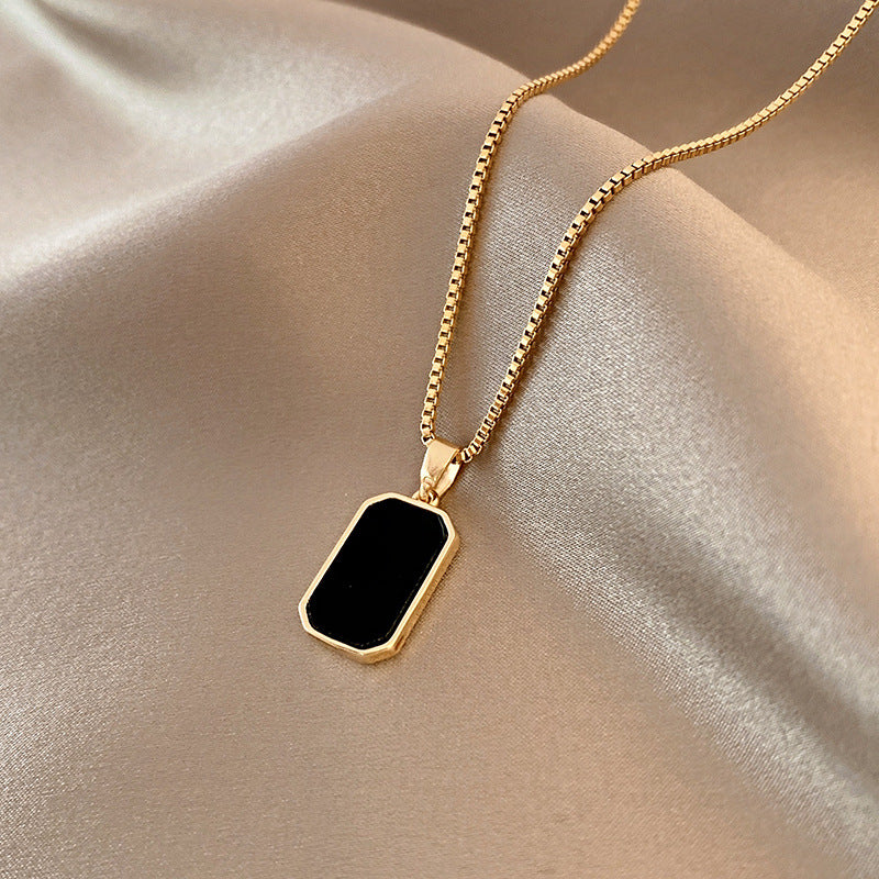 Dovira Necklace
