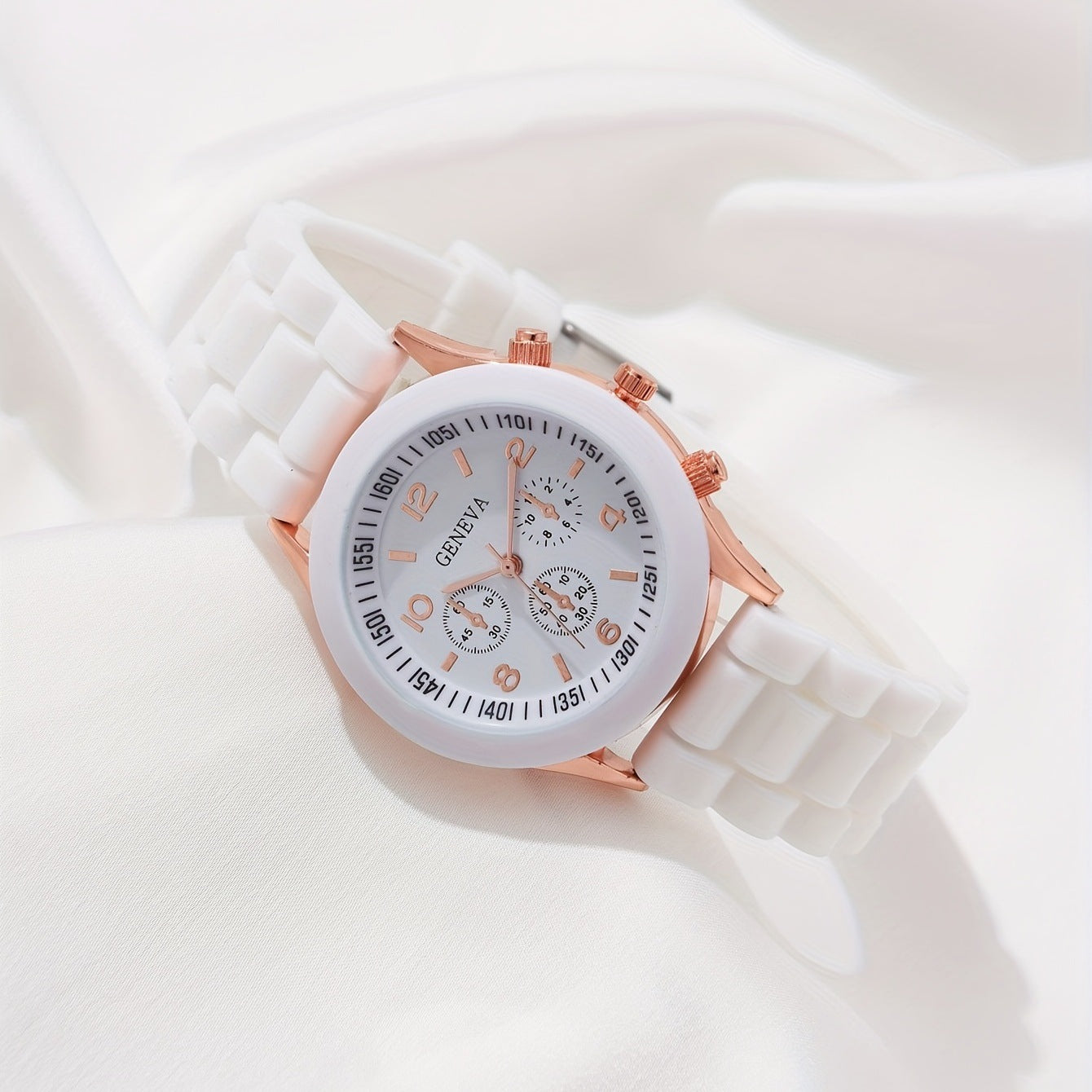 Davaro Watch