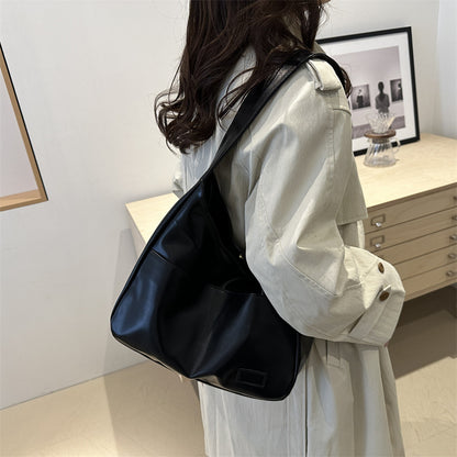 Ariano Shoulder Bag