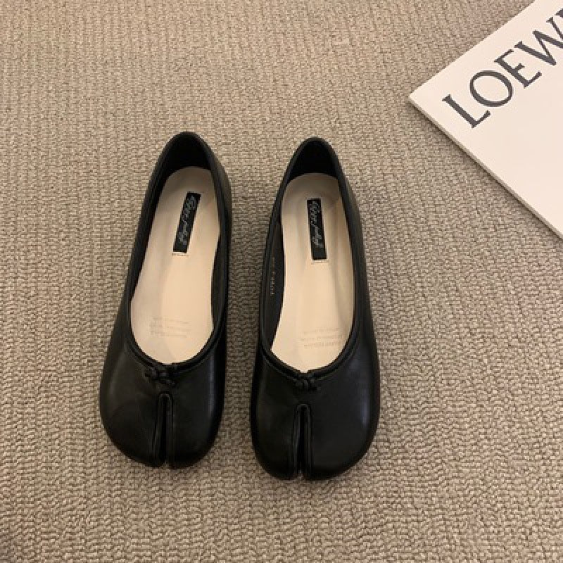 Tavion Women's Essential