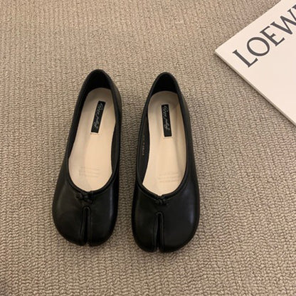 Tavion Women's Essential